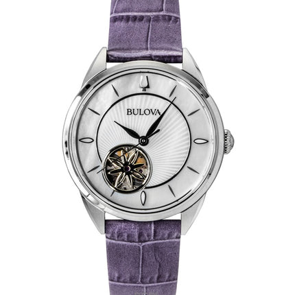 Bulova Sutton -nahkahihnalla varustettu avokeskuinen helmiäiskuvioinen automaattinen 96L339 naistenkello