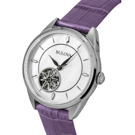 Bulova Sutton -nahkahihnalla varustettu avokeskuinen helmiäiskuvioinen automaattinen 96L339 naistenkello