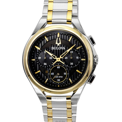 Bulova Curv Chronograph kaksisävyinen ruostumattomasta teräksestä valmistettu musta kellotaulu kvartsi 98A301 miesten kello