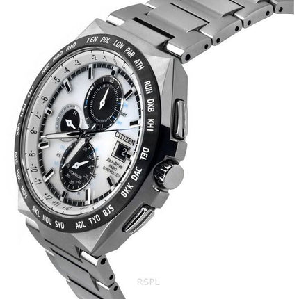 Citizen Eco-Drive -radioohjattu GMT Chronograph Super Titanium -hopeakellokello AT8238-84A 100M miesten kello