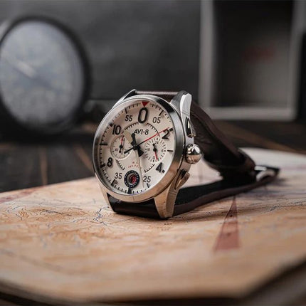 AVI-8 Spitfire Lock Chronograph Lentokone valkoinen kellotaulu kvartsi AV-4089-05 miesten kello