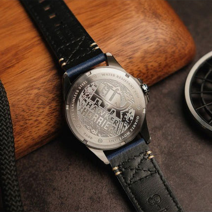 AVI-8 Hawker Harrier Farley monitoimirykmentti sininen kellotaulu kvartsi AV-4098-03 miesten kello