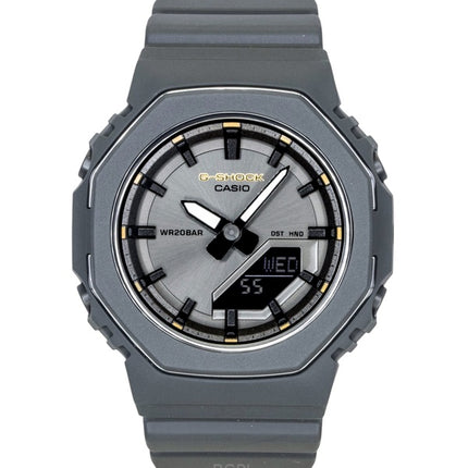 Casio G-Shock analoginen digitaalinen biopohjainen hartsiranneke harmaalla kellotaululla kvartsi GMA-P2126W-8A 200M naisten kello