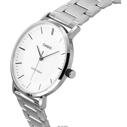Casio Standard Analoginen ruostumattomasta teräksestä valmistettu valkoinen kellotaulu kvartsi MTP-VT04D-7E miesten kello