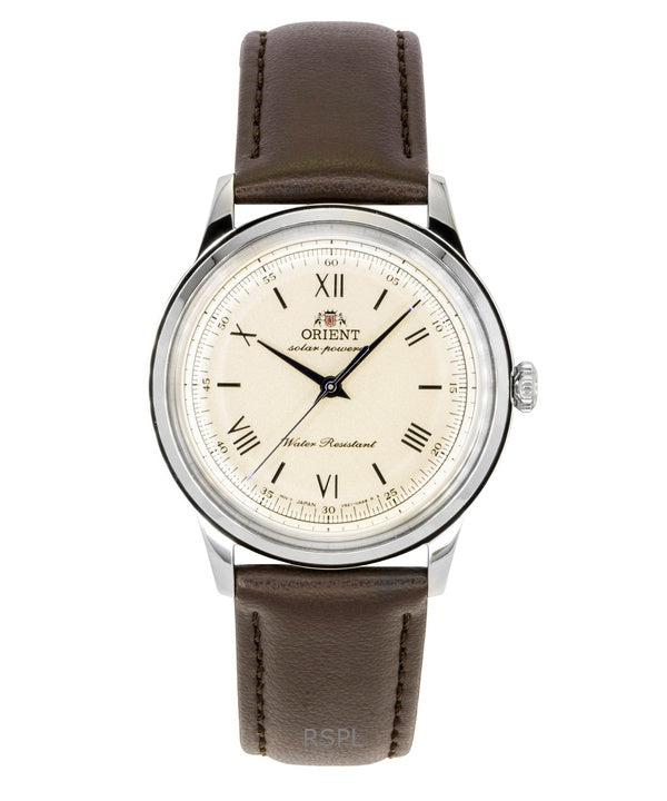 Orient Bambino -nahkahihna, samppanjanvärinen kellotaulu, aurinkokenno, RA-WK0003G, miesten kello