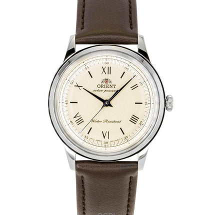 Orient Bambino -nahkahihna, samppanjanvärinen kellotaulu, aurinkokenno, RA-WK0003G, miesten kello