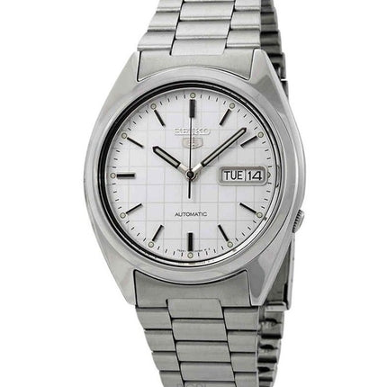 Kunnostettu Seiko 5 -automaattimalli SNXF05K1 miesten kello valkoisella kellotaululla
