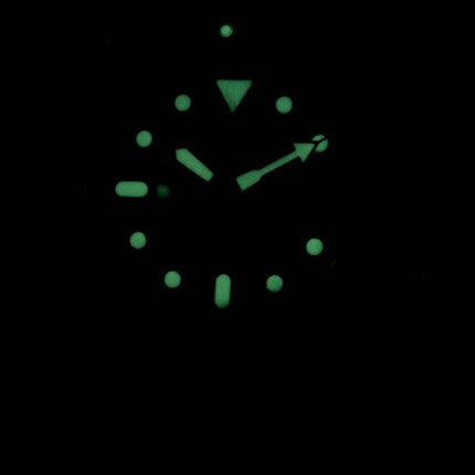 Kunnostettu Seiko mustavalkoinen automaattinen sukeltajan SKX007K1 miesten kello