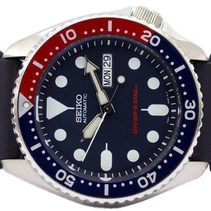Kunnostettu Seiko Blue Dial Automatic Diver&#39;s SKX009K1 miesten kello