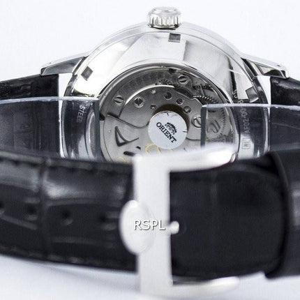 Itä Star Classic automaattisella tehon Reserve SAF02004W0 Miesten Kello