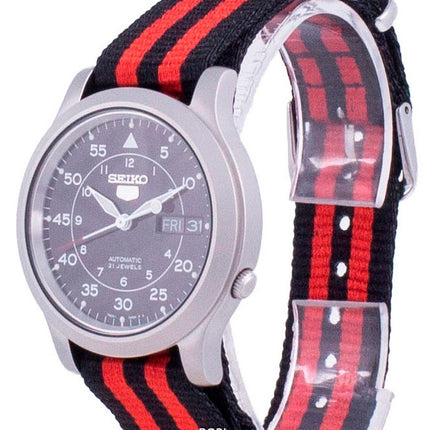 Seiko 5 Military SNK809K2-var-NATO15 Automatische Nylonarmband Herrenuhr