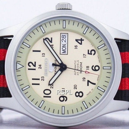 Seiko 5 urheilu sotilaallisen automaattinen Japanissa valmistettu Naton hihna SNZG07J1 NATO3 Miesten Kello