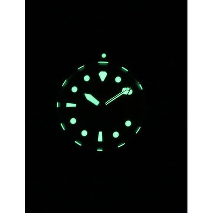 Kunnostettu suhde FreeDiver Sapphire ruostumattomasta teräksestä oranssi kellotaulu kvartsi RTF035 200M miesten kello
