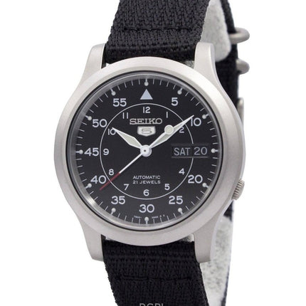 Kunnostettu Seiko 5 Military Nylon Ranneke musta kellotaulu SNK809K2 Miesten kello