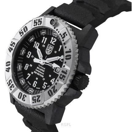 Luminox MIL-SPEC kumi- ja nailonhihna musta kellotaulu Quartz Diver&#39,s XL.3351.1.SET 300M miesten kello lisähihnalla