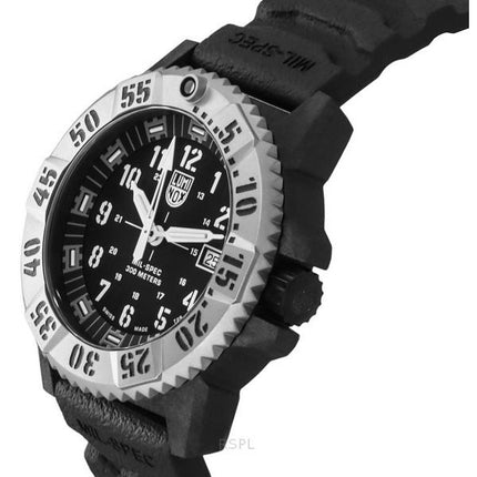 Luminox MIL SPEC -vaikutteinen sotilaallinen kumihihna, musta kellotaulu Quartz Diver's XL.3351.SET 300M miesten kello lahja