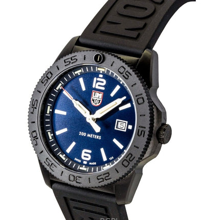 Luminox Pacific Diver -kumisella hihnalla ja sinisellä auringonsäteilytaululla varustettu kvartsikiertäjän XS.3123.B 200M miesten kello